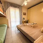 Riga Apartment, A 2 Passi Dal Mare Rif A756 *