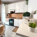 Riga Apartment, A 2 Passi Dal Mare Rif A756 Appartement *