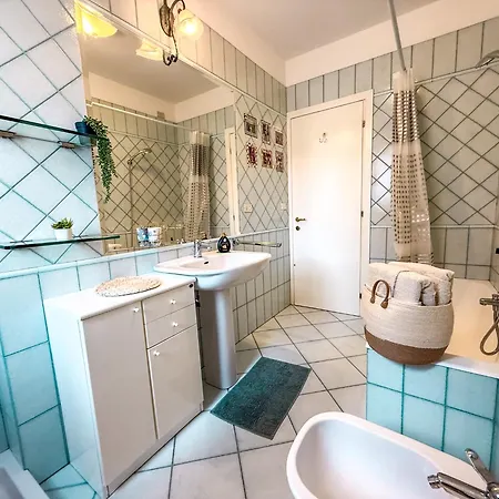 Riga Apartment, A 2 Passi Dal Mare Rif A756 * ポルト・ダスコリ