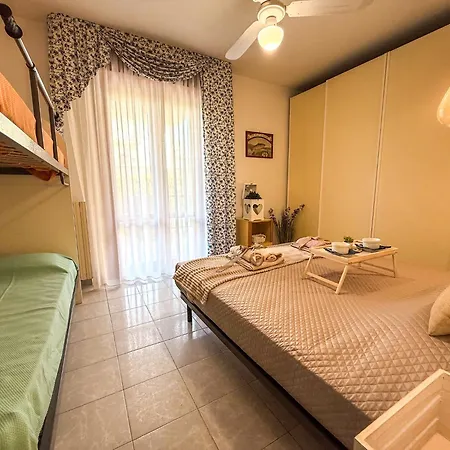 Riga Apartment, A 2 Passi Dal Mare Rif A756 *