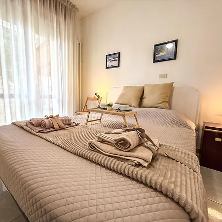 Apartment Riga A 2 Passi Dal Mare Rif A756