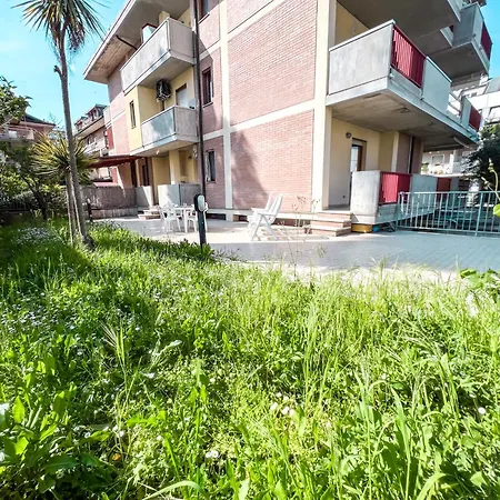 Daire Riga Apartment, A 2 Passi Dal Mare Rif A756 *