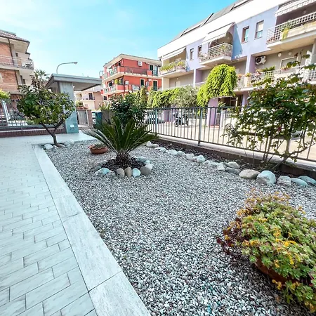 Riga Apartment, A 2 Passi Dal Mare Rif A756
