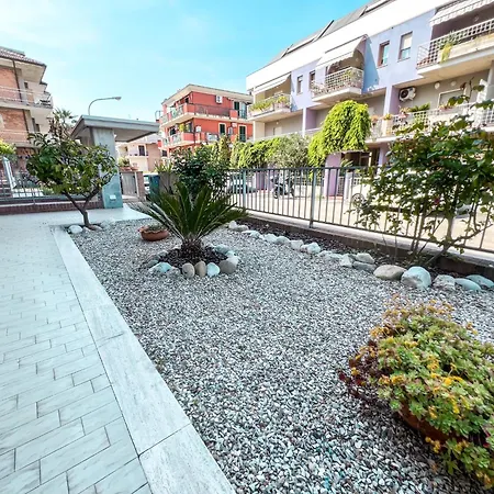 Riga Apartment, A 2 Passi Dal Mare Rif A756