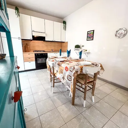 Riga Apartment, A 2 Passi Dal Mare Rif A756 阿斯科利港
