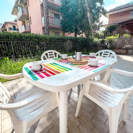 Riga Apartment, A 2 Passi Dal Mare Rif A756