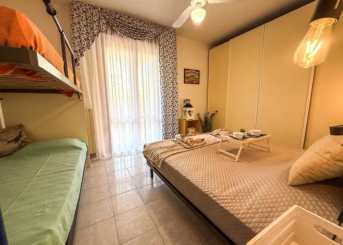 Riga Apartment, A 2 Passi Dal Mare Rif A756 *